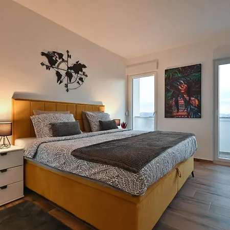 Apartment With Wifi - 23874